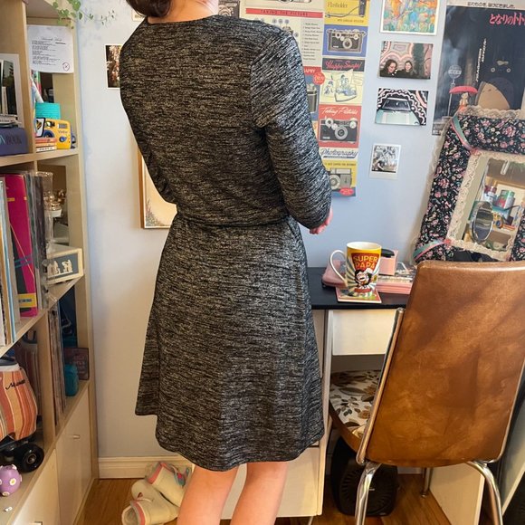 GAP knitted grey tie waist skater dress! - Picture 8 of 12